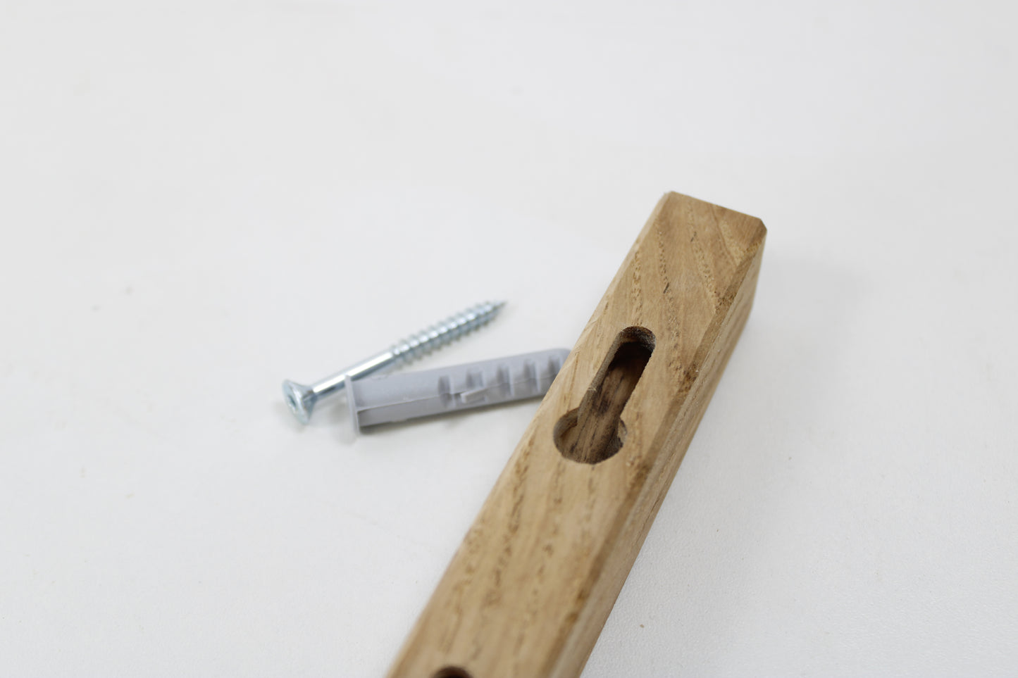 Bilderleiste - Fotoleiste aus Eichenholz, Wandboard für Bilder, mit Klebeaufhängung