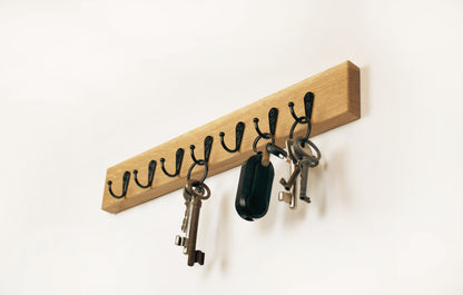 Schlüsselbrett Eichenholz mit schwarzen Haken *NEU*