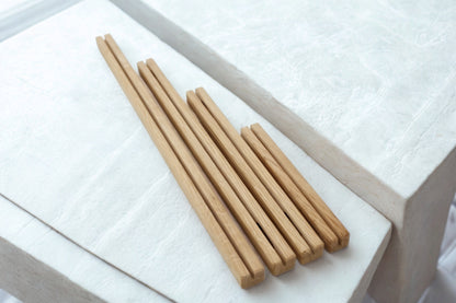 Bilderleiste - Fotoleiste aus Eichenholz, Wandboard für Bilder, mit Klebeaufhängung