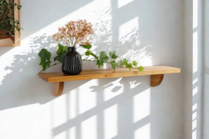 Wandregal „Liv“ – handgefertigtes Regal aus massiver Eiche | minimalistisches Design | Holzregal für Wohnzimmer, Küche & Bad